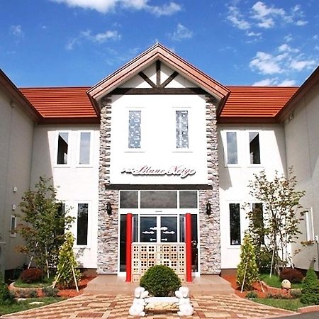 Petit Hotel Blaneneige Naka-furano Luaran gambar
